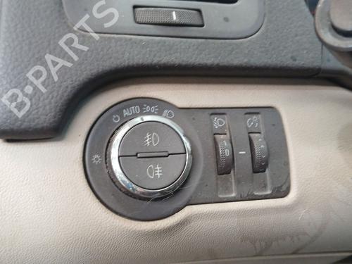 Used Headlight switch Headlight switch OPEL INSIGNIA A (G09) 2.0 CDTI (68) (131 hp) 39944865 39944865