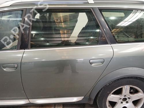 Used Left rear door Left rear door 37073616 37073616