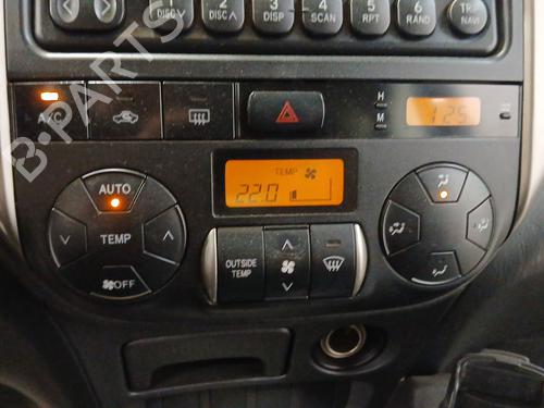 climate-control-toyota-rav-4-ii-_a2_-2000-2001-2002-2003-2004-2005-38538904 main image