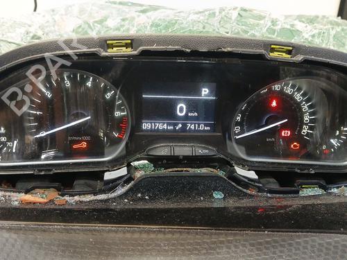 Used Instrument cluster Instrument cluster PEUGEOT 208 I (CA_, CC_) 1.2 THP 110 (110 hp) 36527195 36527195