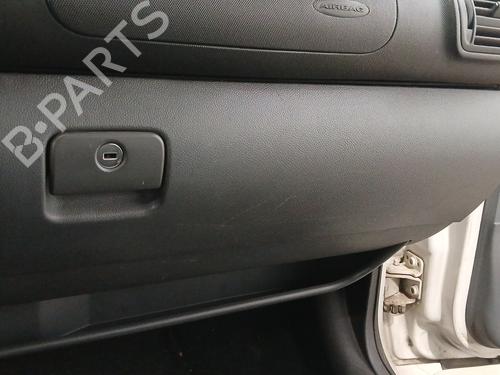 Used Glove box Glove box 36881227 36881227