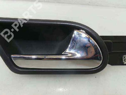 Used Front right interior door handle Front right interior door handle VW GOLF V (1K1) 1.9 TDI (105 hp) 6941215 6941215