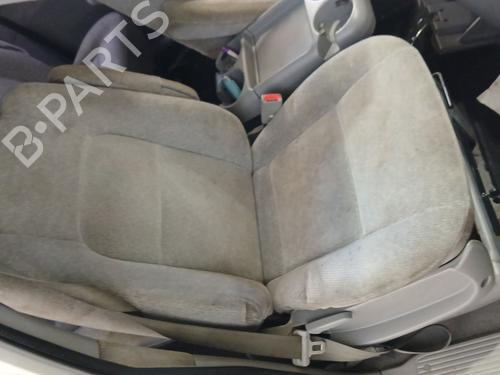 Używane Fotel przedni prawy KIA CARNIVAL II (GQ) 2.9 CRDi (144 hp) 30930609