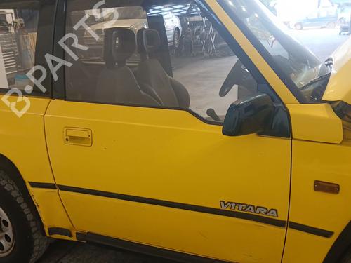 Used Right front door Right front door 39100838 39100838