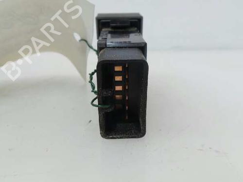 Switch KIA CARENS II MPV (FJ) 2.0 CRDi | BP3505157I30 