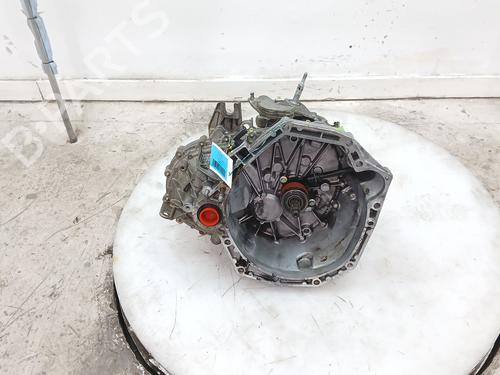 gearbox-renault-scenic-ii-jm01_-2003-2004-2005-2006-2007-2008-2009-2010-36992614 main image