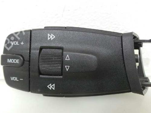 Used Steering wheel controls SEAT IBIZA IV (6J5, 6P1) [2008-2017]  4610629