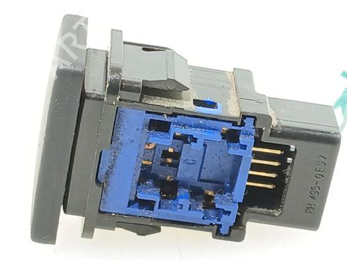 Switch TOYOTA HILUX VIII Pickup (_N1_)  | BP29808575I30