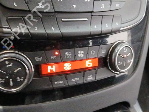 Used Climate control PEUGEOT 508 SW I (8E_) 2.0 HDi (163 hp) 32067786