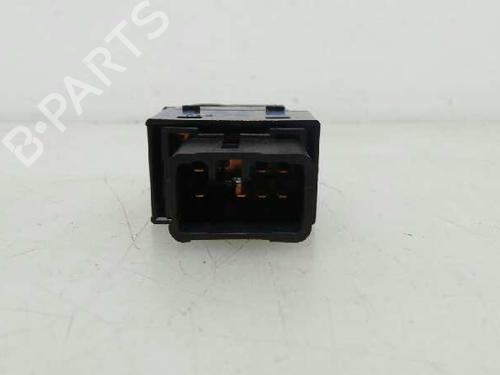 Right rear window switch HYUNDAI SANTA FÉ II (CM) 2.2 CRDi 4x4 | BP4886478I28 