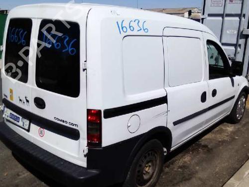 Left taillight OPEL COMBO Box Body/MPV 1.3 CDTI 16V | BP65770C34 
