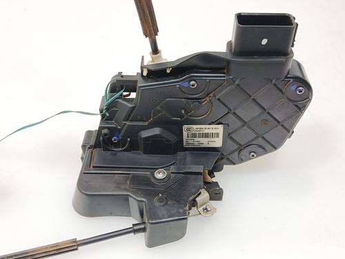 Front right lock LAND ROVER DISCOVERY III (L319) 2.7 TD 4x4 | BP27340489C97 