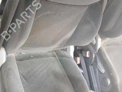 Sæde højre fortil Sæde højre fortil 39141622 39141622