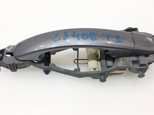 Used Rear left exterior door handle VW GOLF PLUS V (5M1, 521) 1.9 TDI (105 hp) 25739811