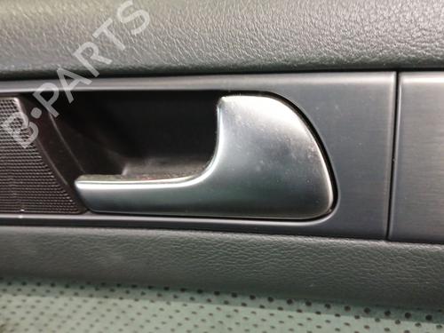 Maneta interior trasera derecha Maneta interior trasera derecha AUDI A6 C5 Avant (4B5, 4B6) 2.5 TDI quattro (180 hp) 37073606 37073606