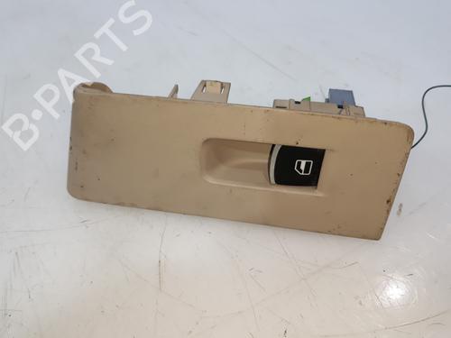 Used Right rear window switch VW PASSAT B7 (362) 2.0 TDI (140 hp) 13630259