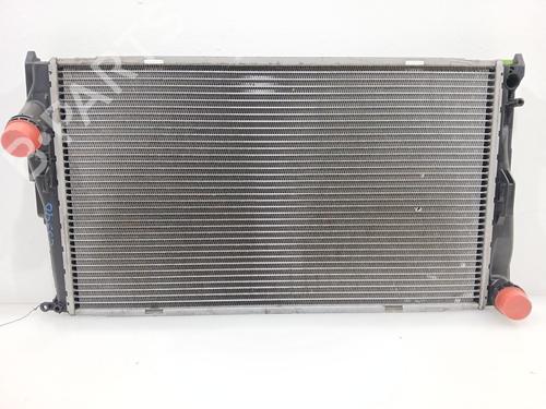 Køler BMW 1 (E87) 118 d (143 hp) 24033731