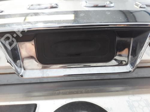 Used Tailgate handle Tailgate handle RENAULT LAGUNA III (BT0/1) 2.0 dCi (BT01, BT08, BT09, BT0E, BT0K, BT12, BT1C, BT1D,... (150 hp) 10653214 10653214