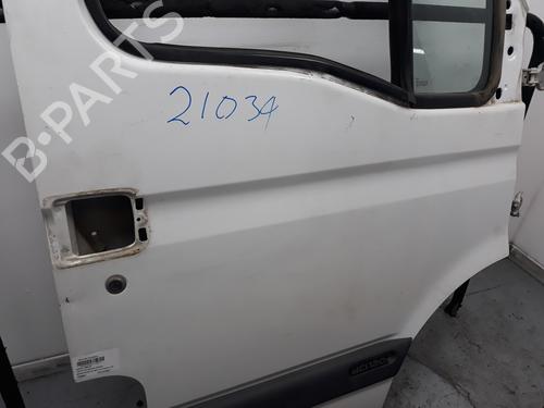 Right front door NISSAN INTERSTAR Van (X70) dCi 120 | BP8417802C3 