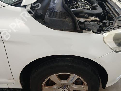 right-front-fenders-volvo-xc60-i-suv-156-2008-2009-2010-2011-2012-2013-2014-2015-2016-2017-2018-36805361 main image