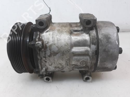 Used AC compressor AC compressor RENAULT LAGUNA I (B56_, 556_) [1993-2002] 7288374 7288374