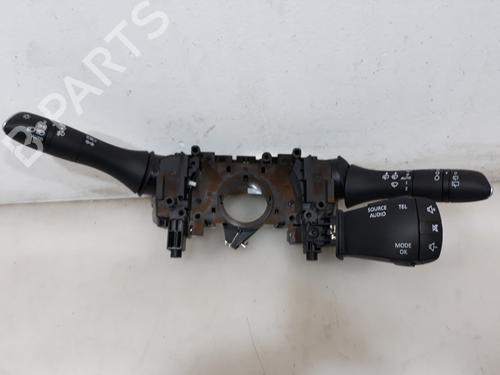 Used Switch RENAULT KADJAR (HA_, HL_) 1.3 TCe 160 (HLNC) (160 hp) 7249843