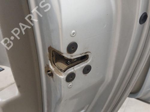 Used Rear right lock RENAULT CLIO III (BR0/1, CR0/1) 1.2 16V (BR02, BR0J, BR11, CR02, CR0J, CR11) (75 hp) 31980046