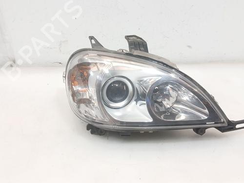 Used Right headlight Right headlight MERCEDES-BENZ M-CLASS (W163) ML 400 CDI (163.128) (250 hp) 36500182 36500182