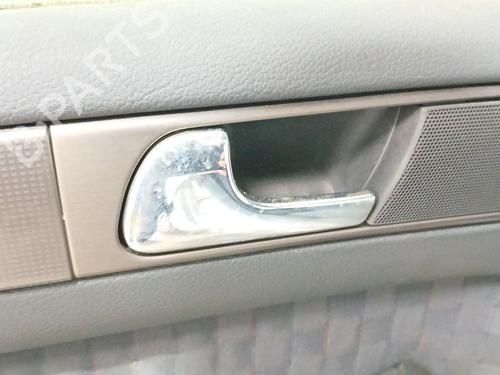 Venstre bak invendig håndtak AUDI A6 C5 (4B2) 2.5 TDI | BP26613526I15 