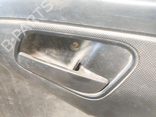 Puxador interior frente direito Puxador interior frente direito 37464387 37464387