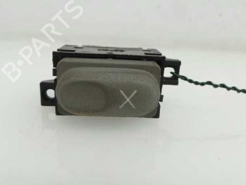 Pulsantiera RENAULT SCÉNIC I MPV (JA0/1_, FA0_) 1.6 (JA00, JA16, JA15, JA19, JA1V, JA2B, JA2C, JA0B,... (107 hp) 1598305