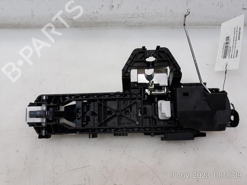 Front left exterior door handle MERCEDES-BENZ GLA-CLASS (X156) GLA 200 CDI / d (156.908) | BP15841090C128 