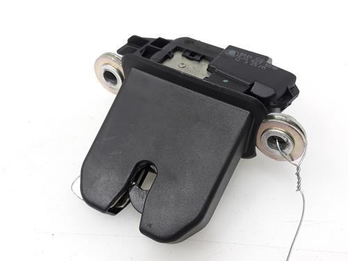 Used Tailgate lock SKODA FABIA I (6Y2) 1.4 (60 hp) 19439224