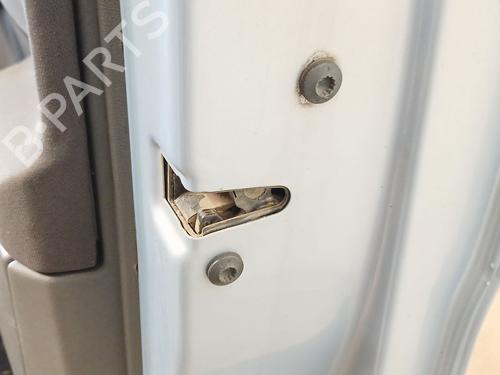 Højre fortil lås SEAT ALTEA (5P1) 1.9 TDI (105 hp) 26929498