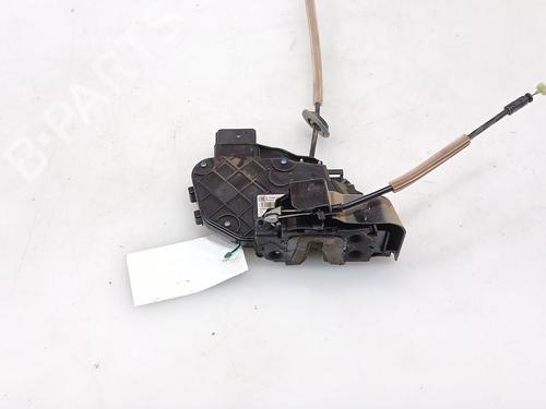 Venstre bagtil lås Venstre bagtil lås LAND ROVER RANGE ROVER SPORT I (L320) 2.7 D 4x4 (190 hp) 34137507 34137507