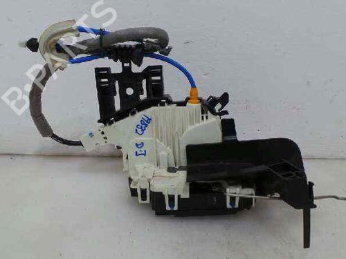 Used Front left lock INFINITI Q30 1.5 D (109 hp) 7018394