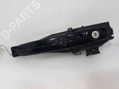 Używane Klamka zewnętrzna drzwi przednich lewych FORD FOCUS II (DA_, HCP, DP) 1.6 TDCi (90 hp) 10194547