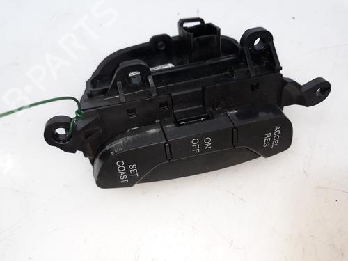 Steering wheel controls CHEVROLET CAPTIVA (C100, C140) 2.0 D 4WD | BP13625287E15 