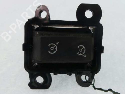 Used Switch RENAULT LAGUNA III (BT0/1) 2.0 dCi (BT01, BT08, BT09, BT0E, BT0K, BT12, BT1C, BT1D,... (150 hp) 3148480
