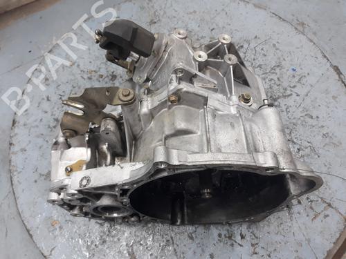 Gearbox CHEVROLET CAPTIVA (C100, C140) 2.0 D 4WD | BP13451944M3 