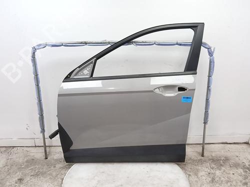 Used Left front door Left front door HYUNDAI KONA (SX2) 1.6 GDi Hybrid (129 hp) 34714213 34714213