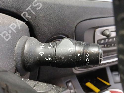 Spak kontakt RENAULT GRAND SCÉNIC III (JZ0/1_) 1.5 dCi (JZ09, JZ0D, JZ10, JZ14, JZ1G, JZ29, JZ2C) (110 hp) 30872690