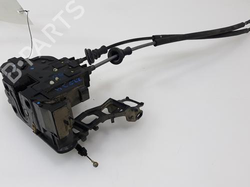 Used Front right lock HYUNDAI SANTA FÉ II (CM) 2.2 CRDi GLS (150 hp) 17482447