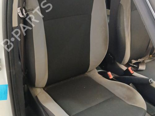 right-front-seat-renault-clio-iii-br01-cr01-2005-2006-2007-2008-2009-2010-2011-2012-2013-2014-38958238 main image