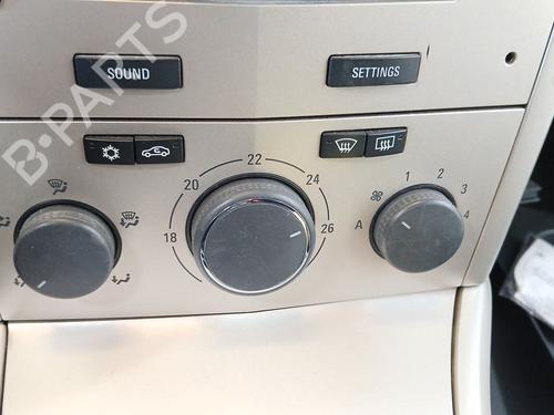 Used Climate control OPEL ASTRA H (A04) 1.4 (L48) (90 hp) 27472895
