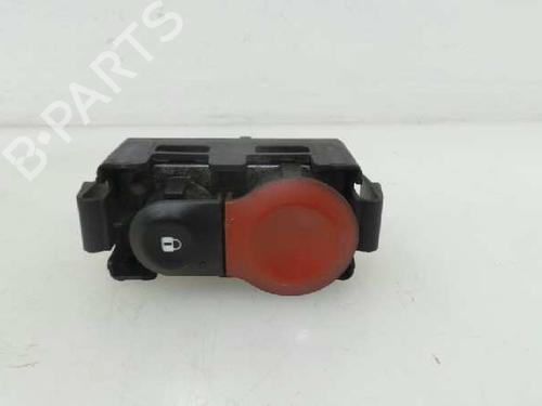 Bouton de warning RENAULT KANGOO / GRAND KANGOO II (KW0/1_) 1.5 dCi 85 (KW0K, KW0L, KW0B) (86 hp) 4722645