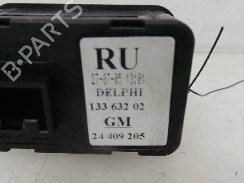 Left front window switch OPEL MERIVA A MPV (X03) 1.3 CDTI (E75) | BP2342923I27 