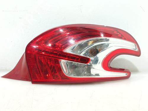 Used Right taillight PEUGEOT 208 I (CA_, CC_) 1.4 HDi (68 hp) 30335403