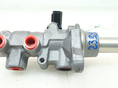 Brake master cylinder MG MG ZS SUV (AZS1) 1.0 T-GDi | BP30564121M77
