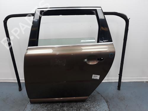 Used Left rear door VOLVO V70 II (285) [1999-2008]  13753532